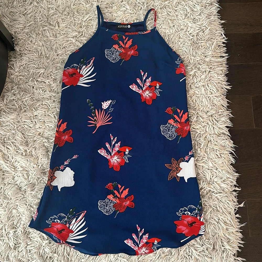 Actitud cute navy blue dress